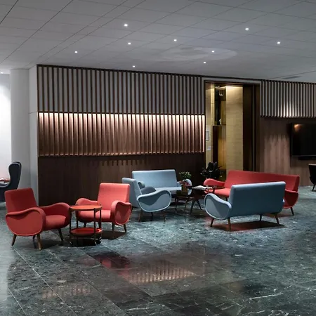 Radisson Blu Saga Hotel, Hotel 4*
